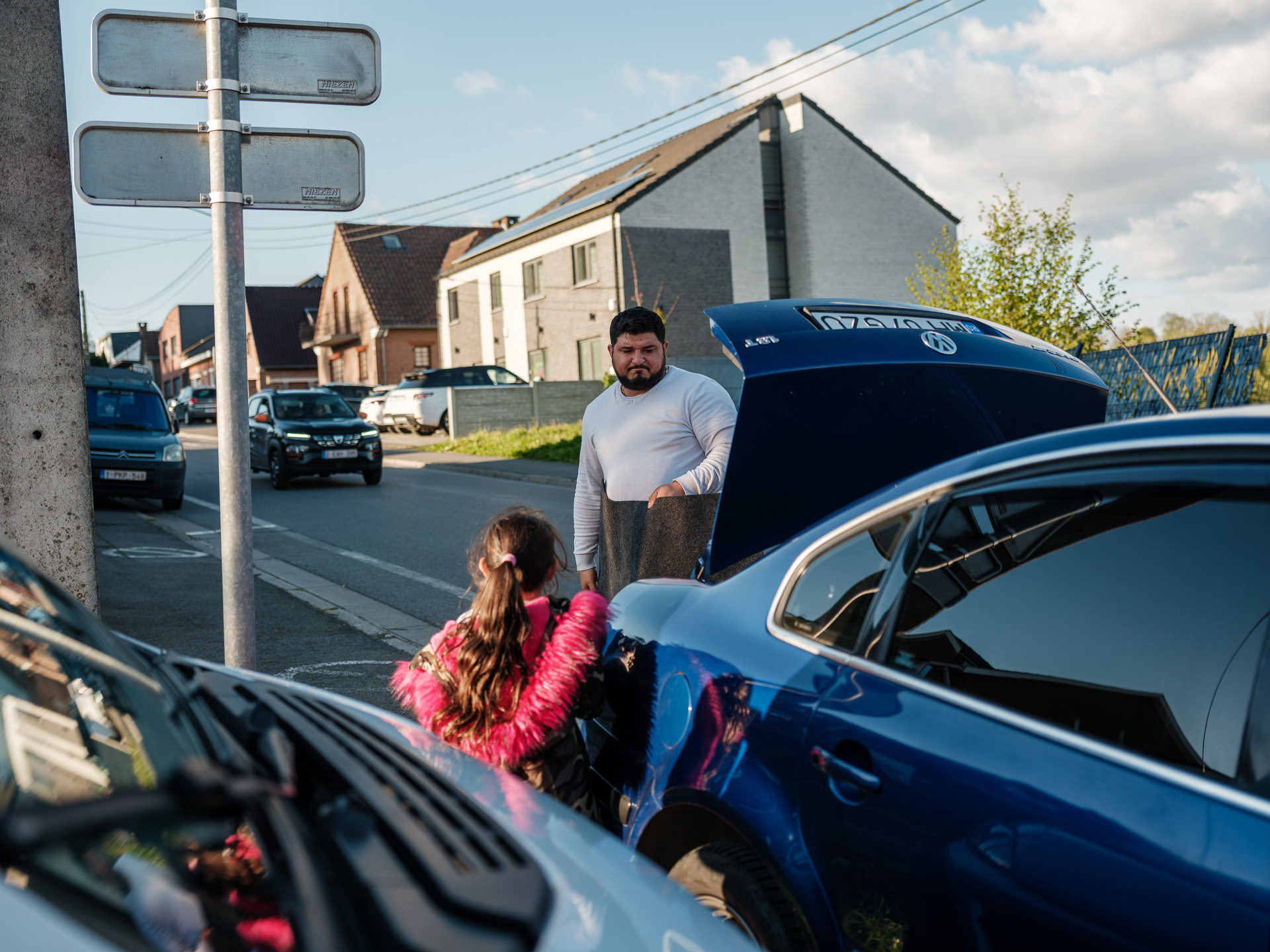 Geo și fiica sa, Maria, în La Louvière, Belgia, aprilie 2024 Geo și fiica sa, Maria, în La Louvière, Belgia, aprilie 2024