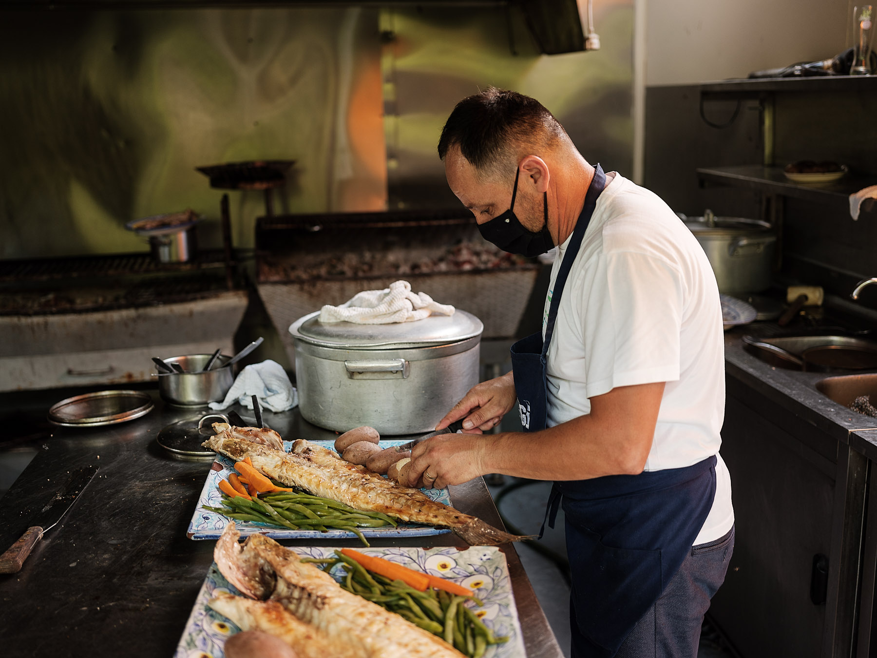 Leon la bucătărie la Restaurantul Gigi din Quinta do Lago